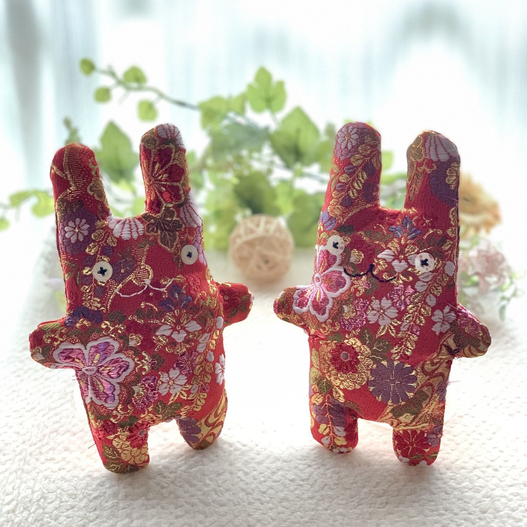 Japanese pattern rabbit plush toy Funita - 玩具/玩偶 - 棉 红色