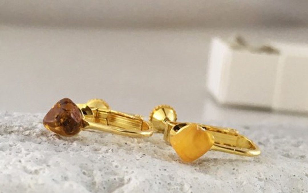 Baltic amber gemstone ◇ earrings - 耳环/耳夹 - 宝石 