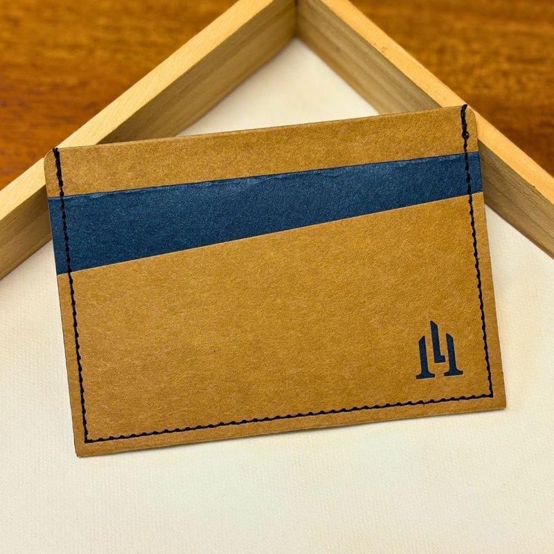 多功能纸革卡夹 条纹棕蓝 五个卡层 绿色时尚 天然纤维 职人手作 - 皮夹/钱包 - 环保材料 