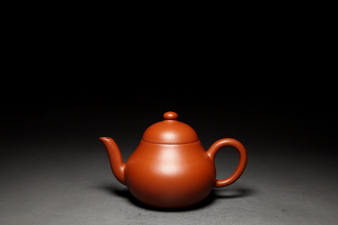 【孟臣梨式】国家级工艺美术师 刘弘 黄龙山朱砂 190cc - 茶具/茶杯 - 陶 咖啡色