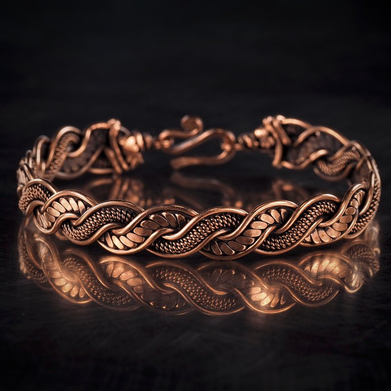 铜手镯。 作者手工。 时尚手链。 精致的风格。钢丝编织。艺术。 - 手链/手环 - 铜/黄铜 金色