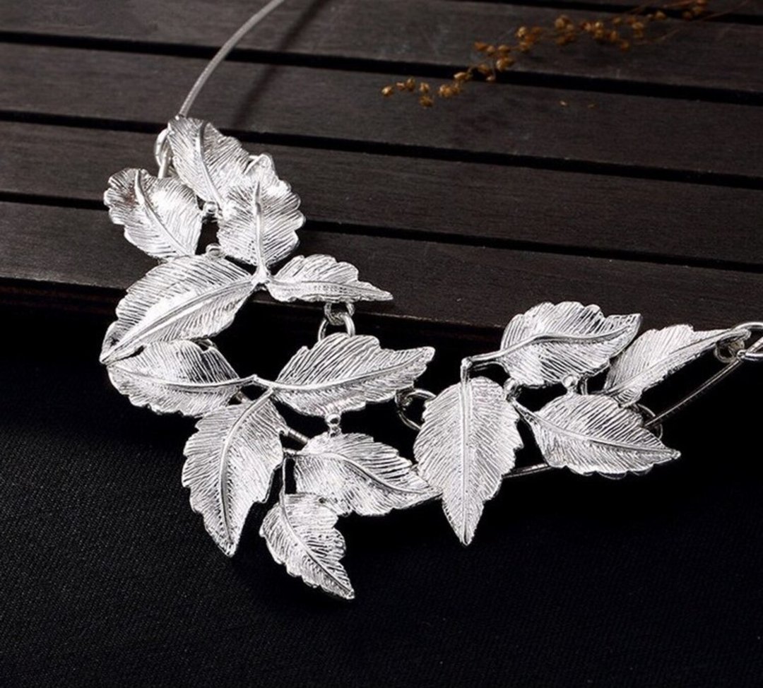 Real 999 Fine Silver Ethnic Women Handmade Brushed Leaves Pendants without Chain - 长链 - 纯银 银色