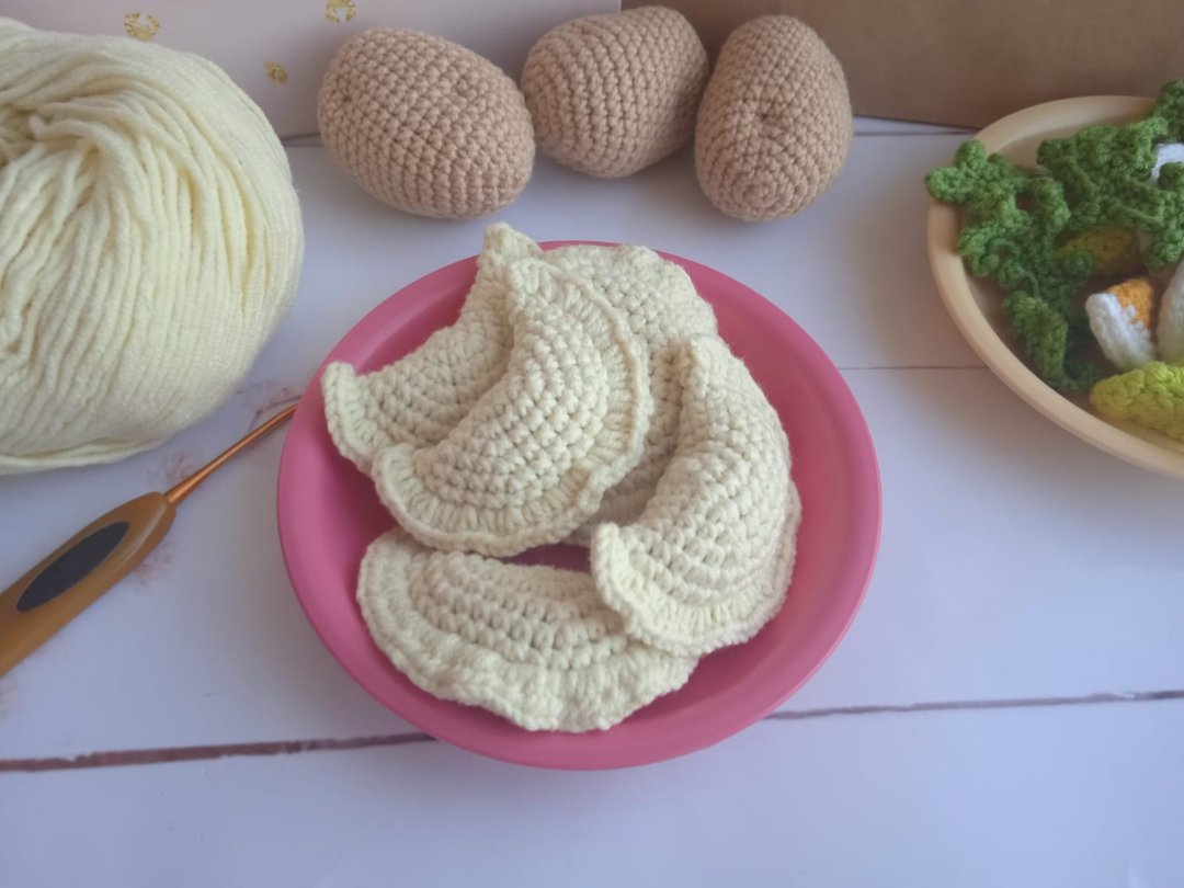 Crochet dumplings 5 pcs crochet  play food - 玩具/玩偶 - 棉 卡其色