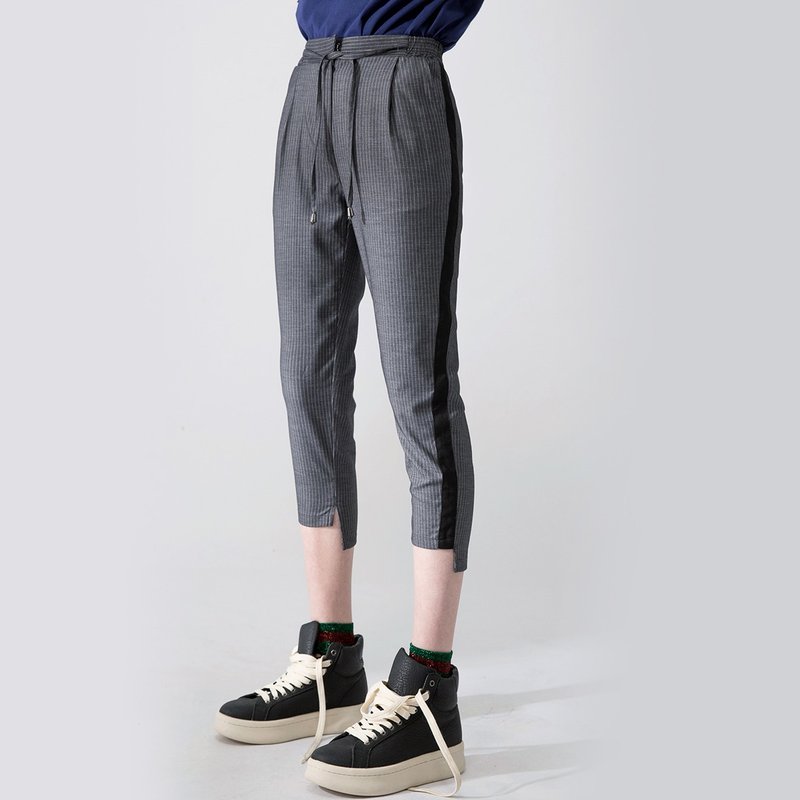 【女款】 侧边镶边显瘦 七分条纹裤 / 灰白条 - 女装长裤 - 棉．麻 灰色