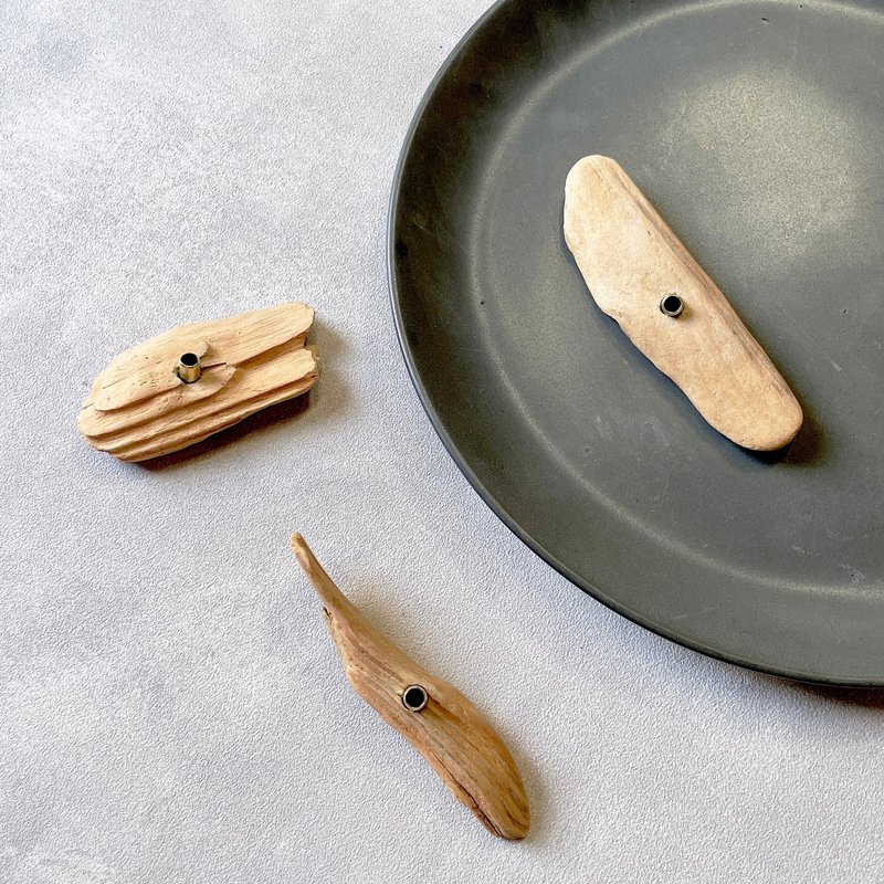 浮木和黄铜香插座 - 香薰/精油/线香 - 木头 咖啡色