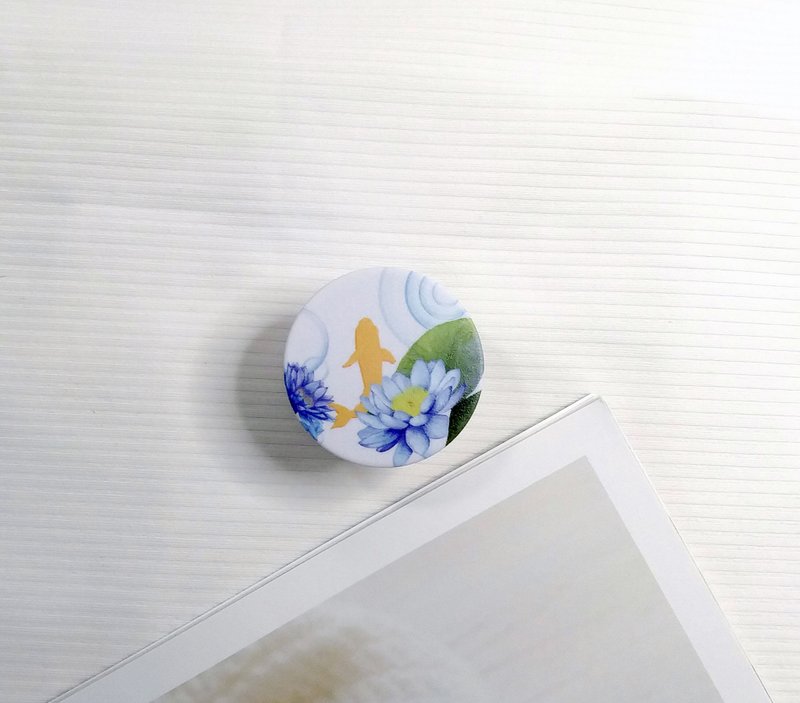 池塘与鱼手机伸缩气垫支架/立架/泡泡座/气囊 - 手机座/防尘塞 - 塑料 多色