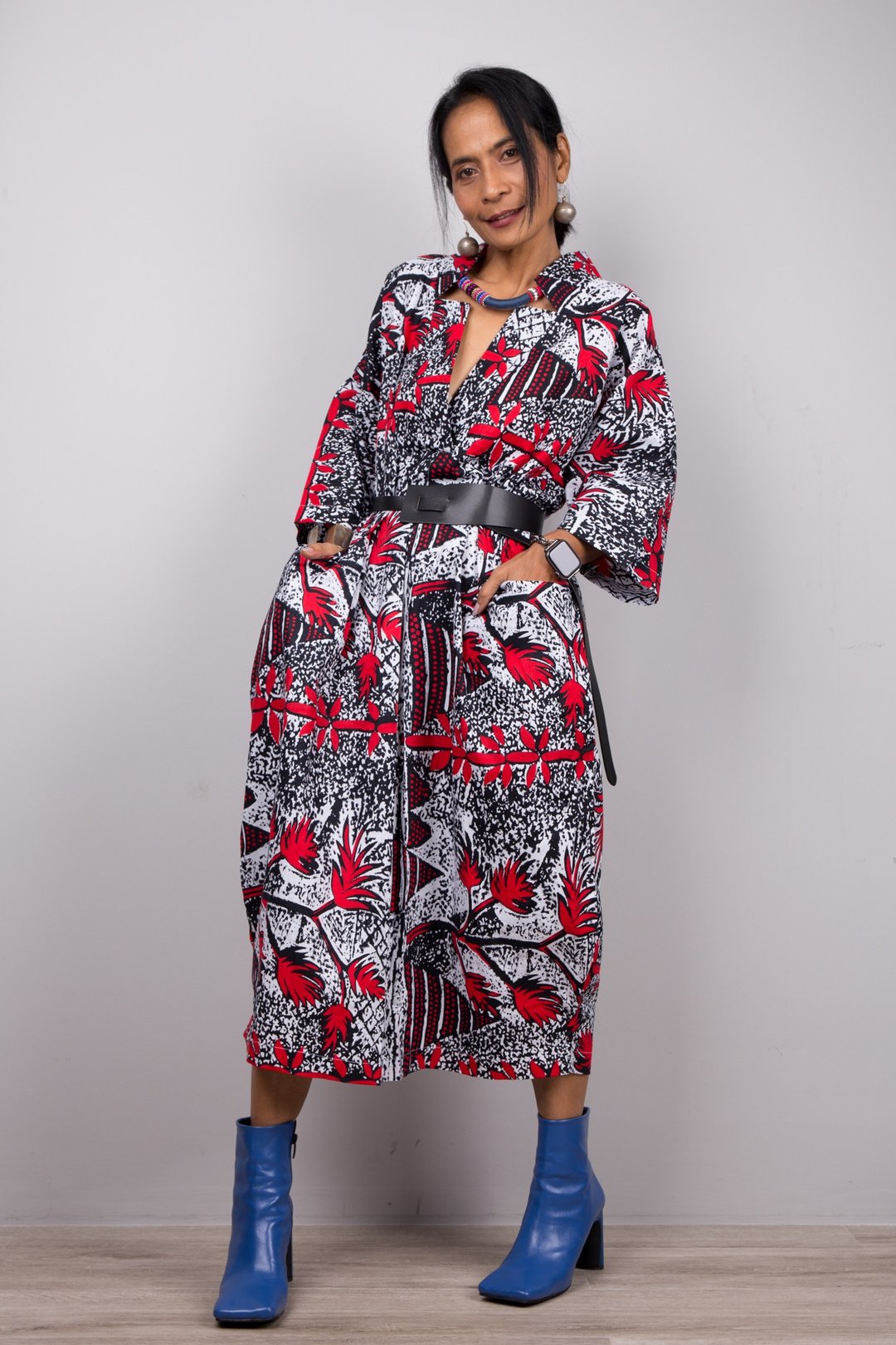 Women's Ankara dress with pockets, African print v neck dress - 洋装/连衣裙 - 棉．麻 白色