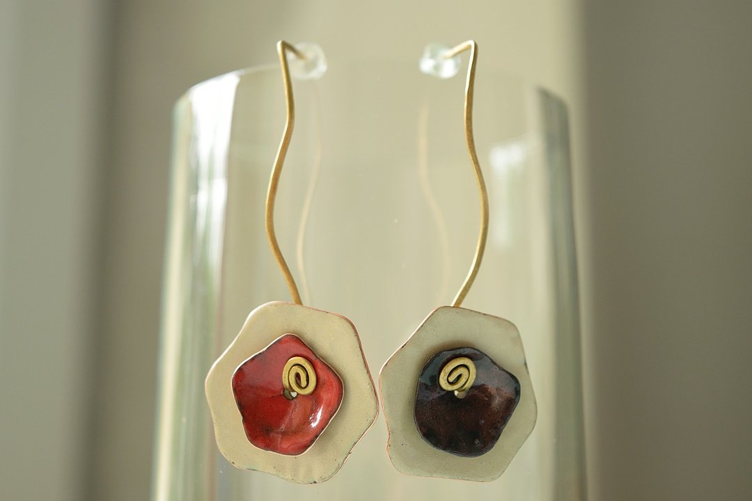 Variable And Stackable Enamel Earrings, Check the Photos and the Description - 耳环/耳夹 - 珐琅 