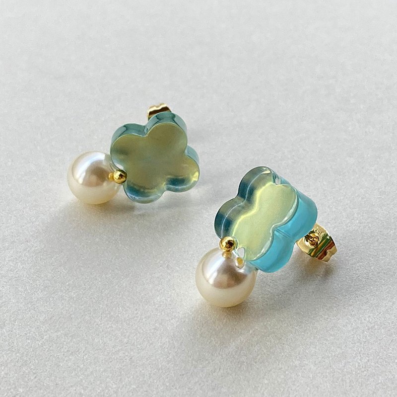 Aurora Clover Crystal Pearl Earrings/ Clip-On - 耳环/耳夹 - 树脂 绿色