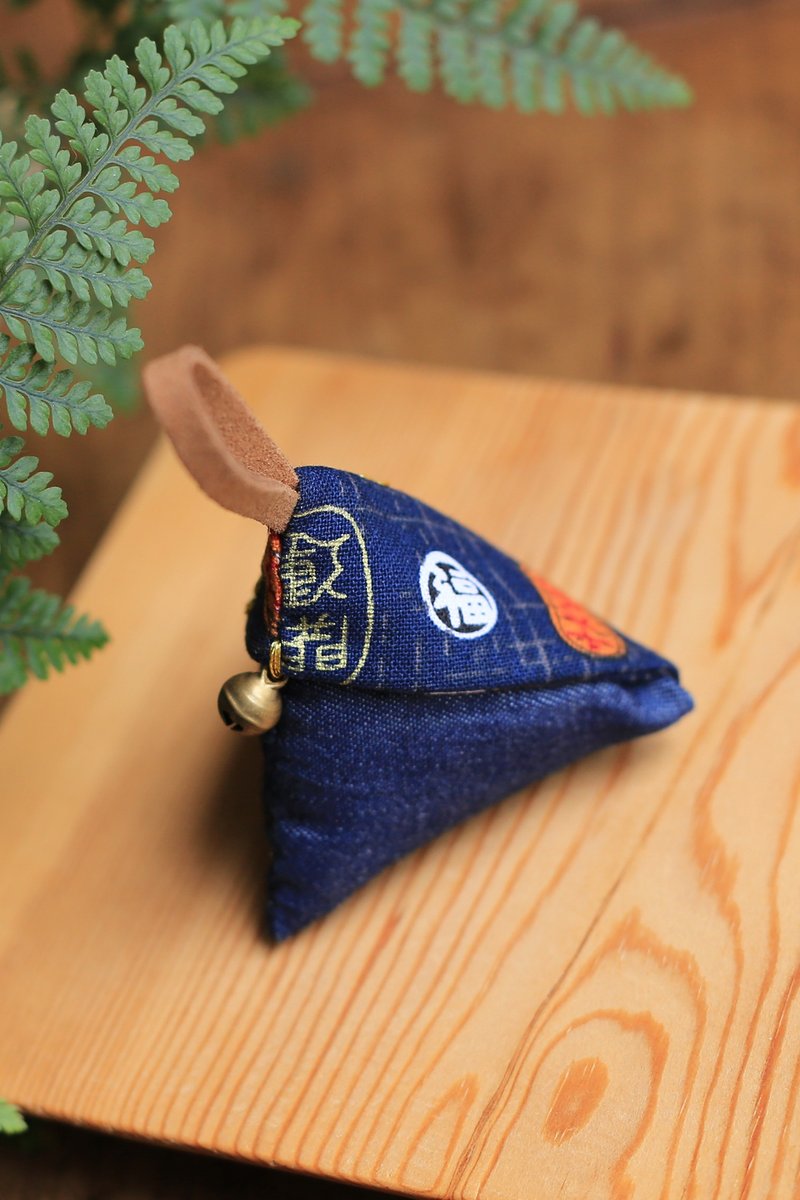 壹染指合香包 | 两用 香囊 香包 | 可打开 | 印花棉布全手缝 - 吊饰 - 棉．麻 