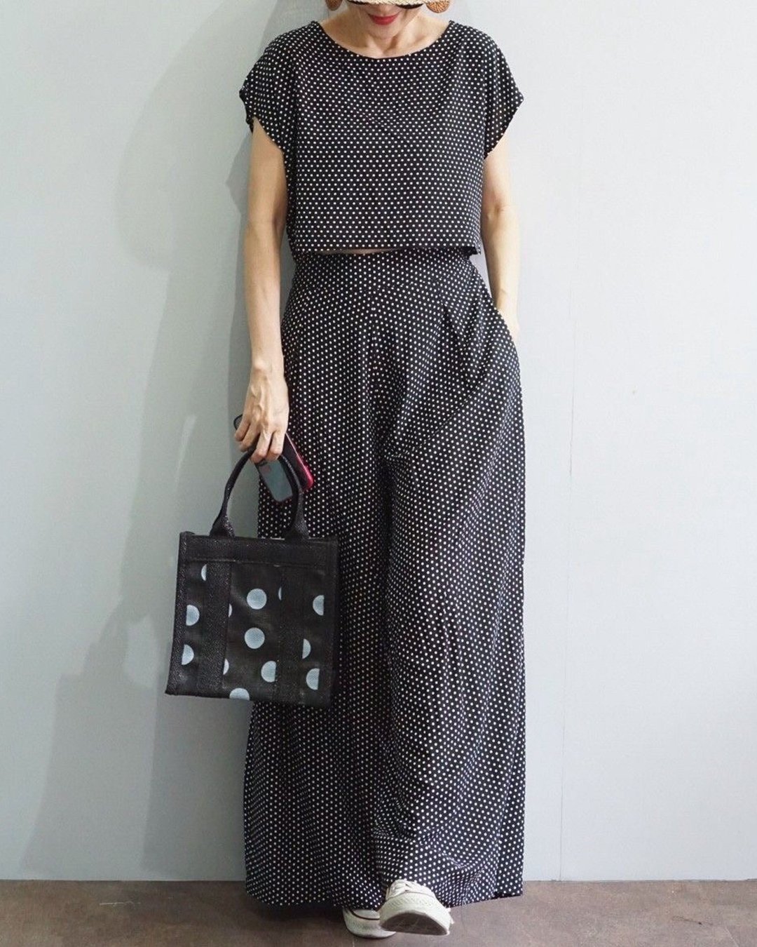 家居服舒适裁剪上衣和裤子套装/睡衣套装/黑色休闲/人造丝基本套 - 洋装/连衣裙 - 棉 黑色