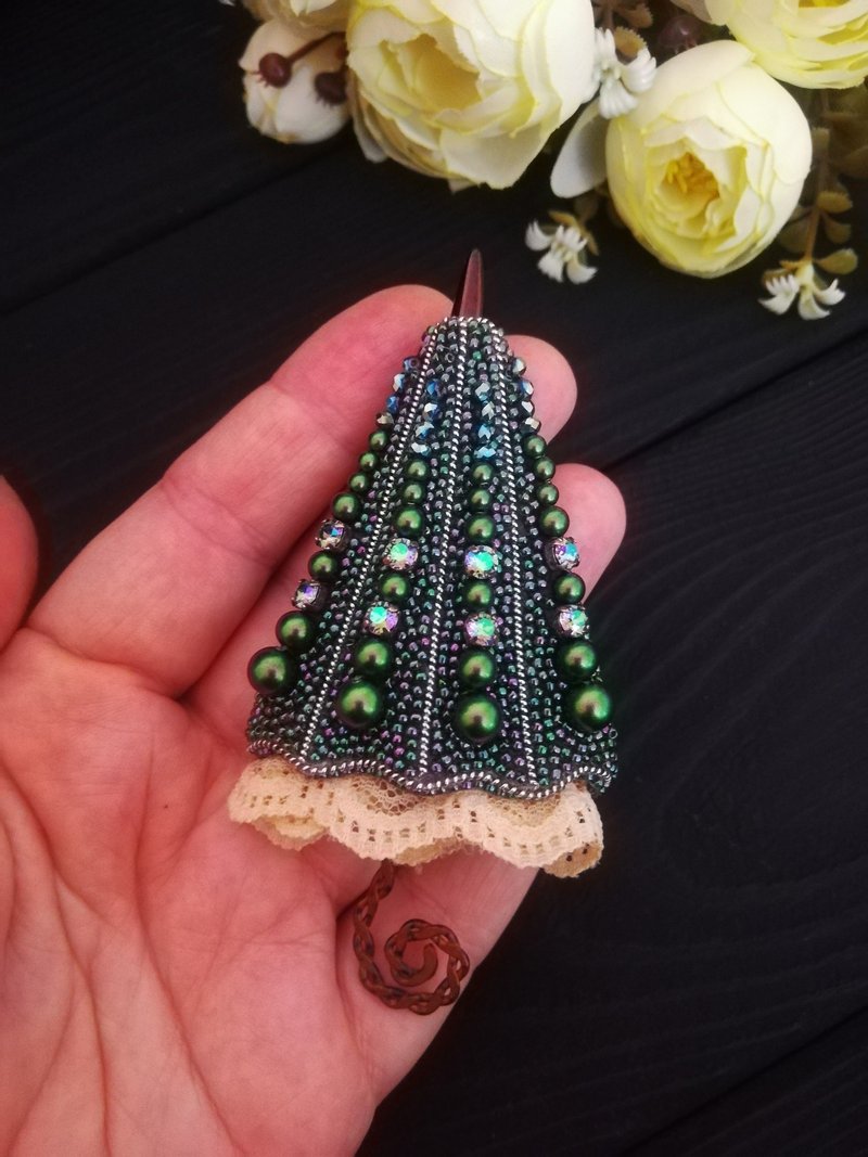 Beaded Brooch , Beaded Brooch , Green Umbrella, Clothes Accessory - 胸针 - 其他材质 绿色
