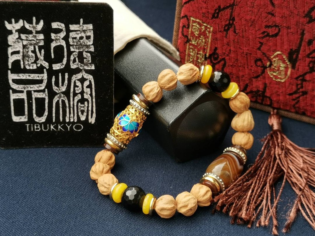 西藏柏香籽佛珠 手珠型 菩提子手链 定制化串珠设计 蚕丝玛瑙手珠 - 手链/手环 - 植物．花 