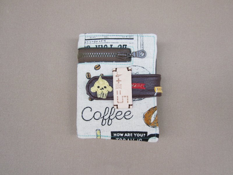 *1+1=5/杯子蛋糕吃饱饱灰绿色布短夹* - 皮夹/钱包 - 纸 绿色