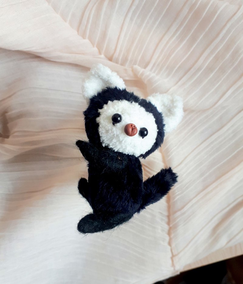Black and White Cat Teddy Bear Plush Stuffed Animal Kitten Collection Figurine - 玩偶/公仔 - 其他材质 黑色