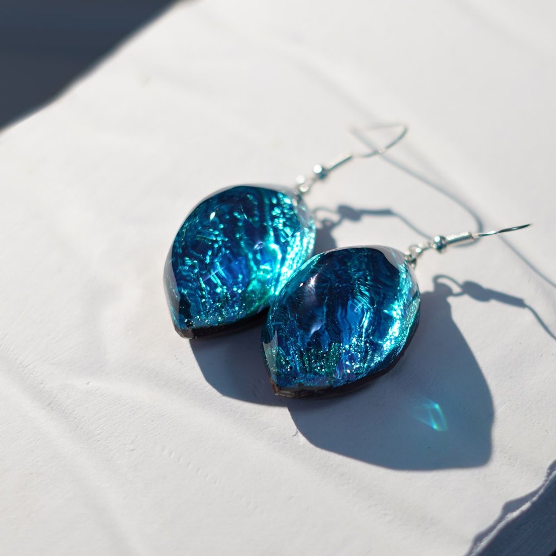 合意树脂木|2pieces : Earrings Moana Deep - 耳环/耳夹 - 木头 蓝色