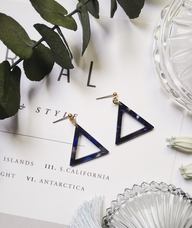 出清 La Don - 石纹镂空三角 - 深蓝黑  耳针/耳夹可选 - 耳环/耳夹 - 树脂 蓝色