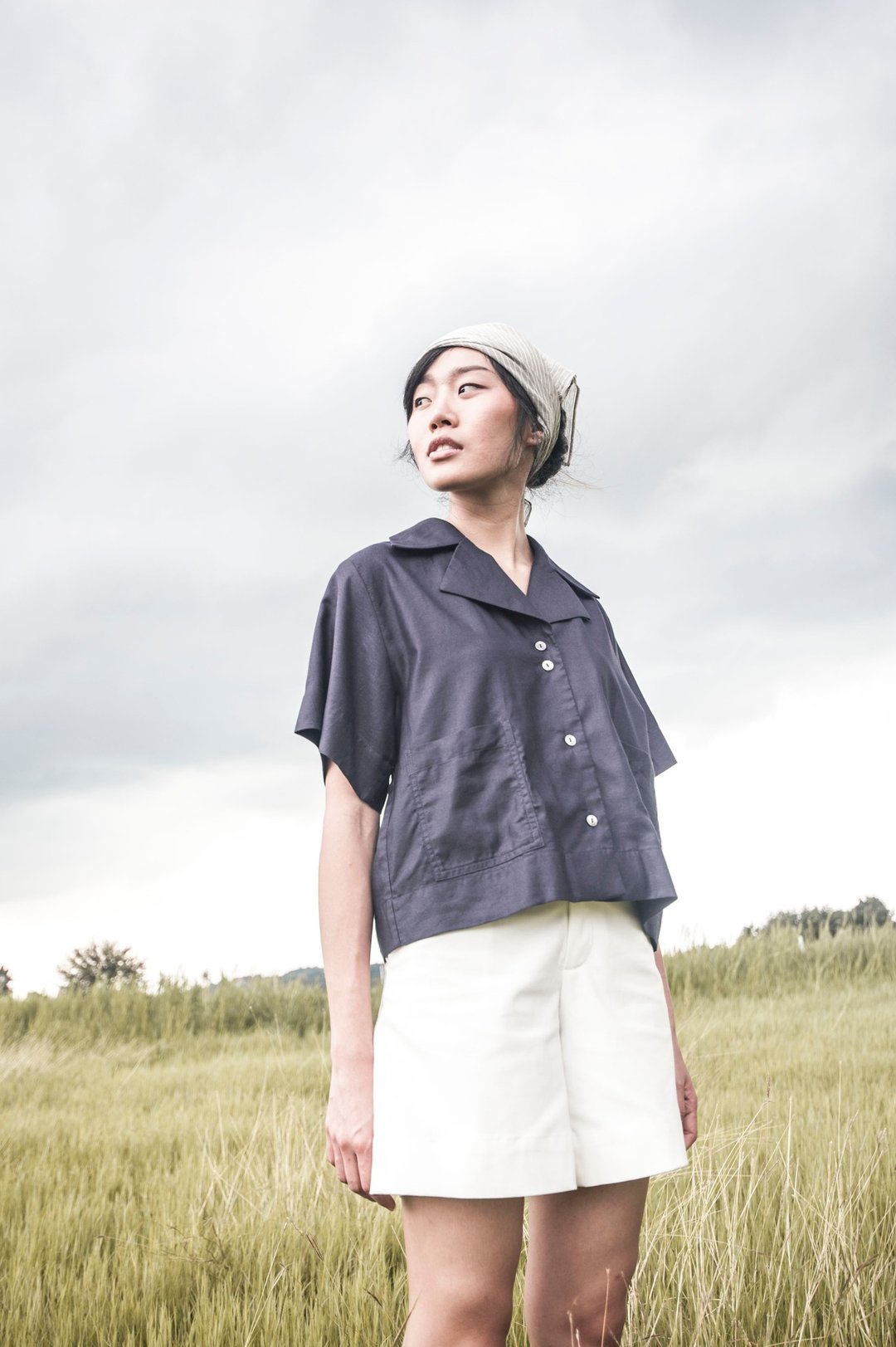 Mani Mina Navy Hawaii Short Sleeve Shirt Two Pockets - 女装衬衫 - 棉 