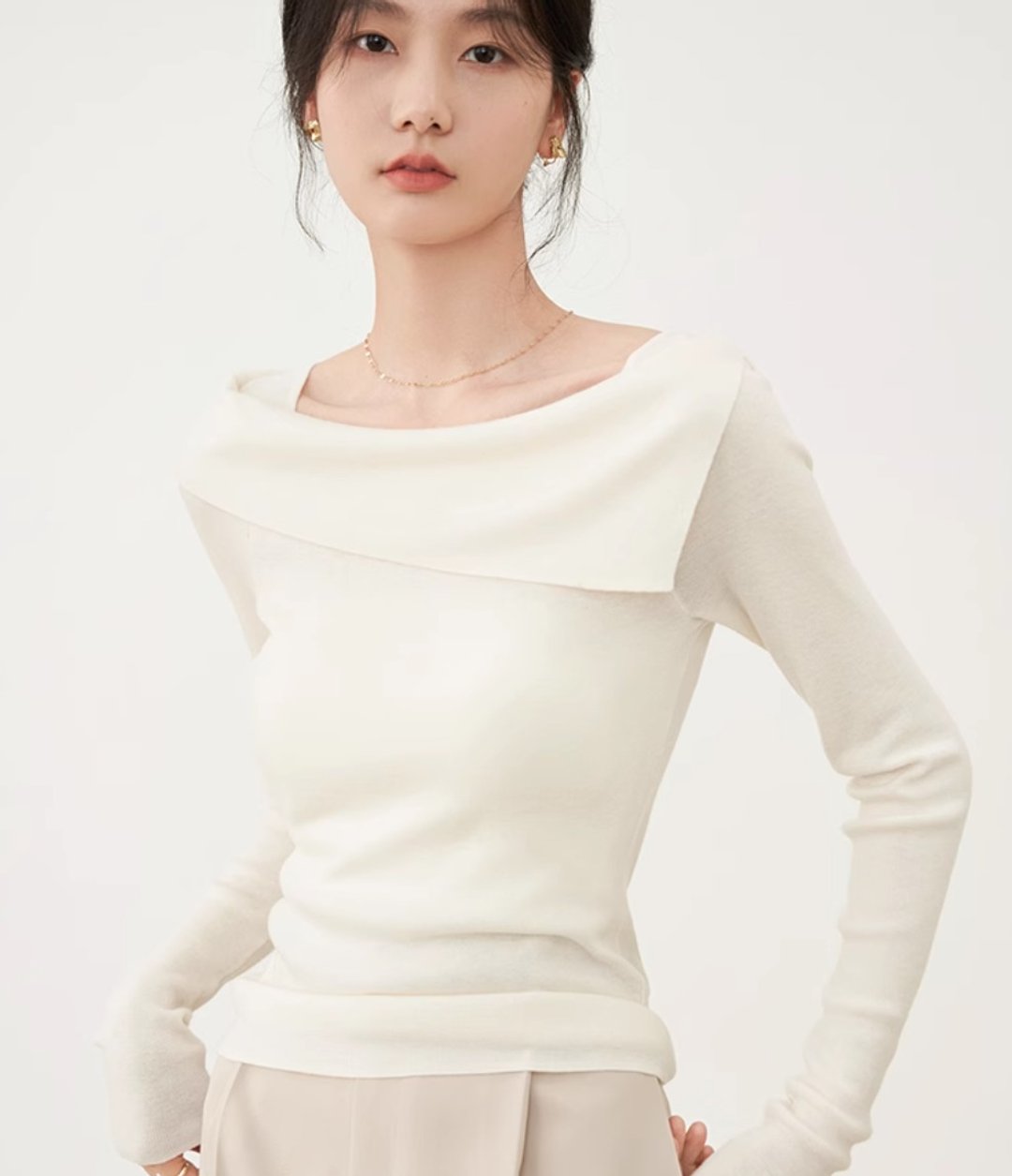 优雅极简 羊毛混纺翻领紧身针织上衣 - 女装针织衫/毛衣 - 其他材质 多色