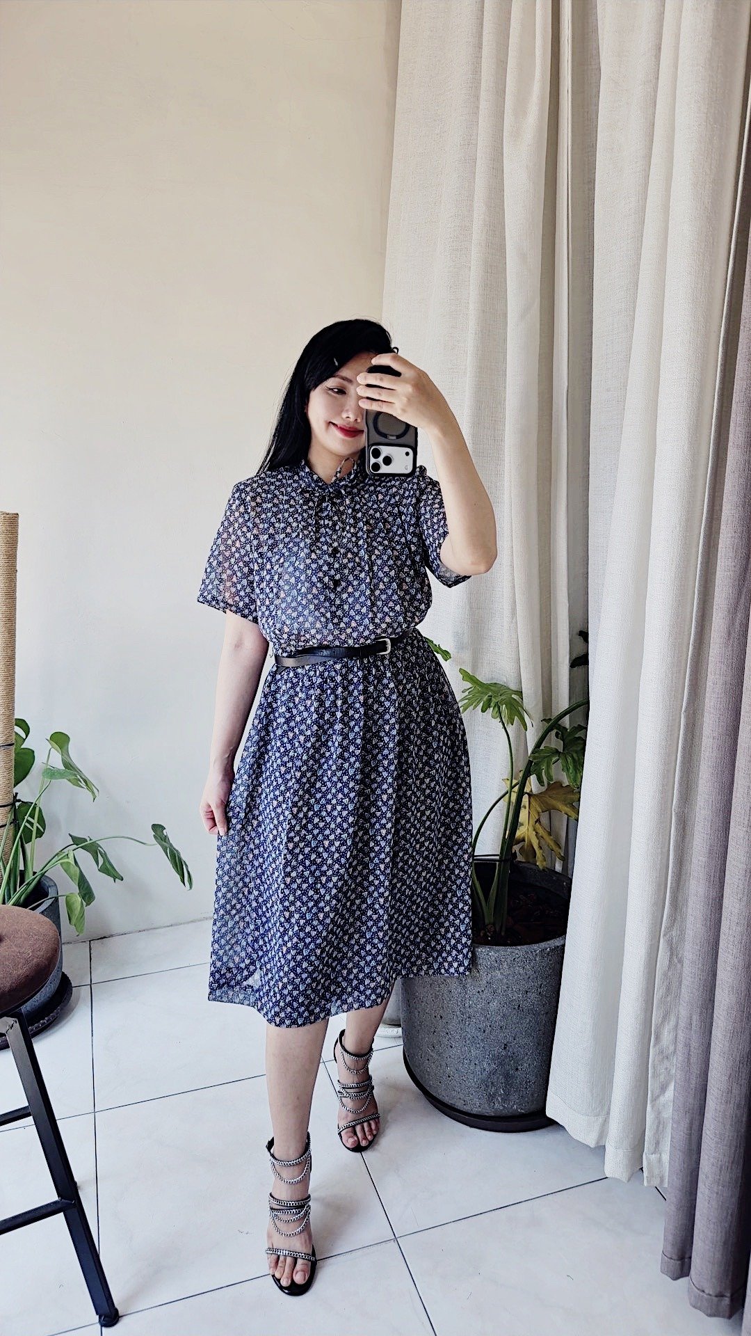 湖海深蓝色三角几何透纺纱 长裙洋装连身裙连衣裙古着ドレス Dress - 洋装/连衣裙 - 聚酯纤维 多色