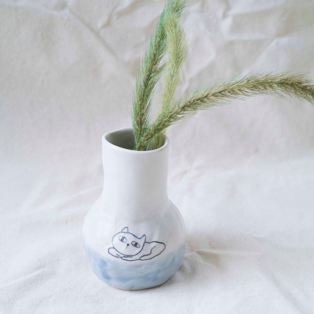 一只猫 花瓶 干燥花 鲜花 - 花瓶/陶器 - 瓷 白色