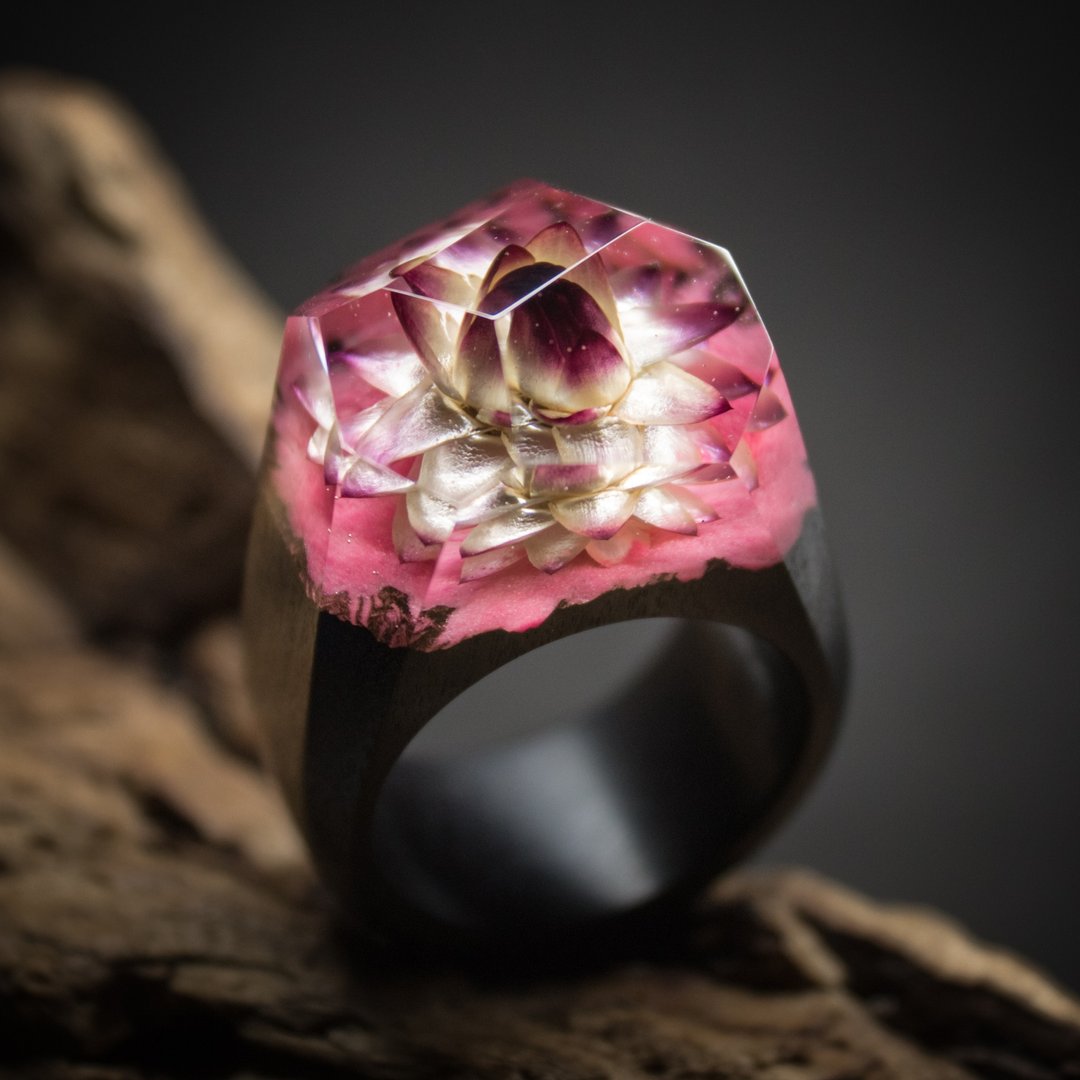 Valinor Flower || Wood&Resin Ring - 戒指 - 木头 粉红色