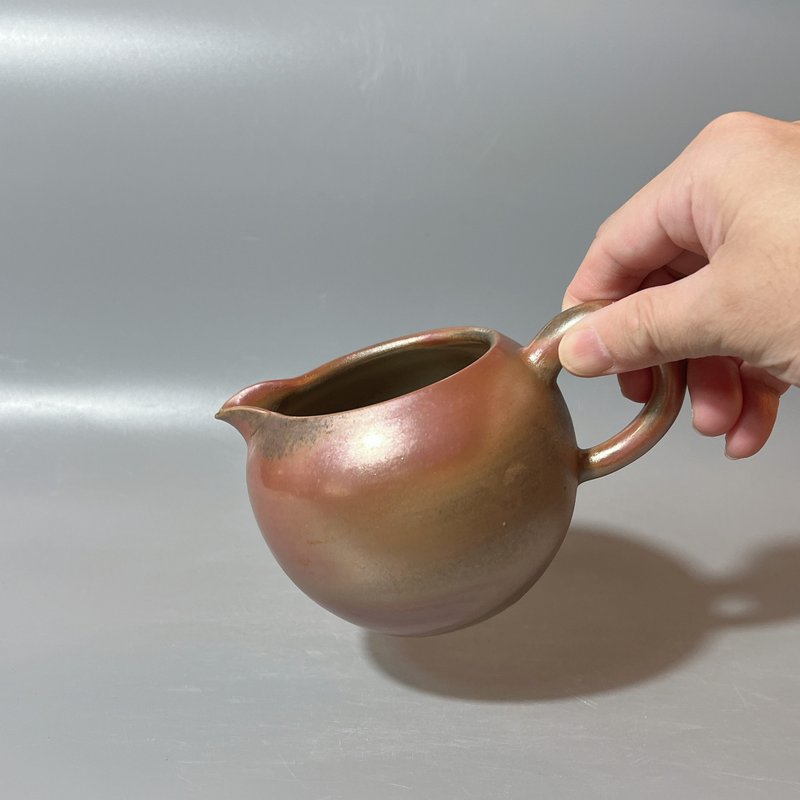 柴烧古铜金彩重落灰茶海 / 公道杯 / 小平凡手作 - 茶具/茶杯 - 陶 