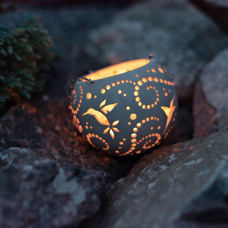 Hummingbird Hanging Candle Holder or Hanging White Small Plant Pot - 蜡烛/烛台 - 陶 