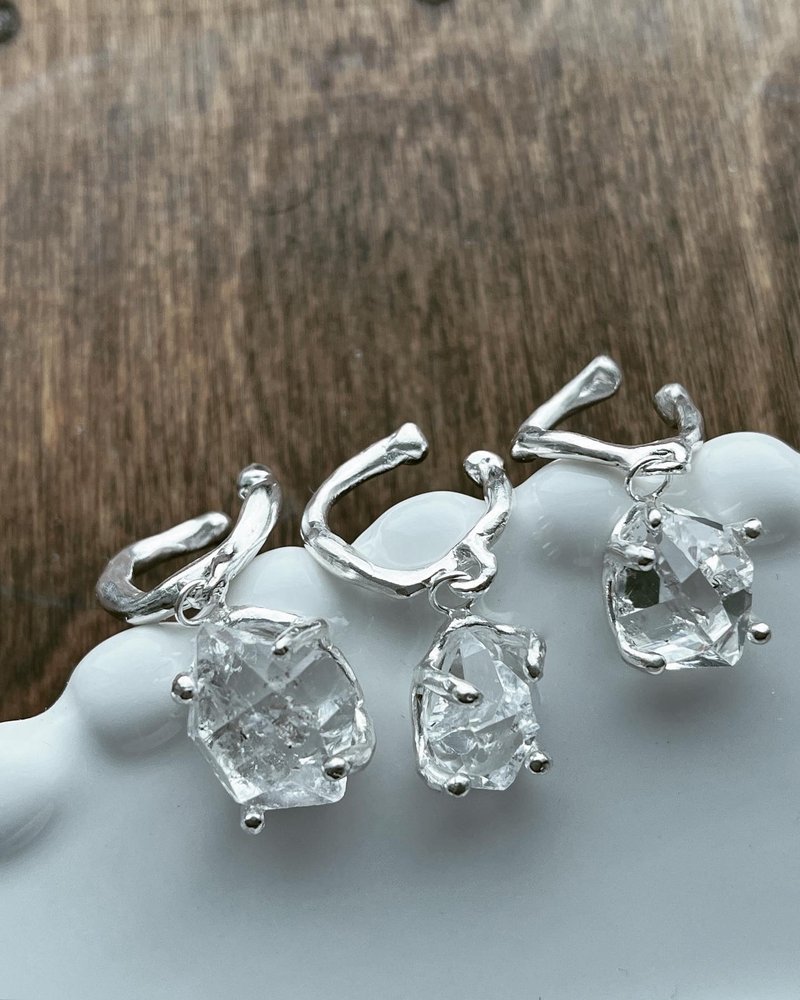 Herkimer swing cuff 925纯银 - 耳环/耳夹 - 其他金属 银色