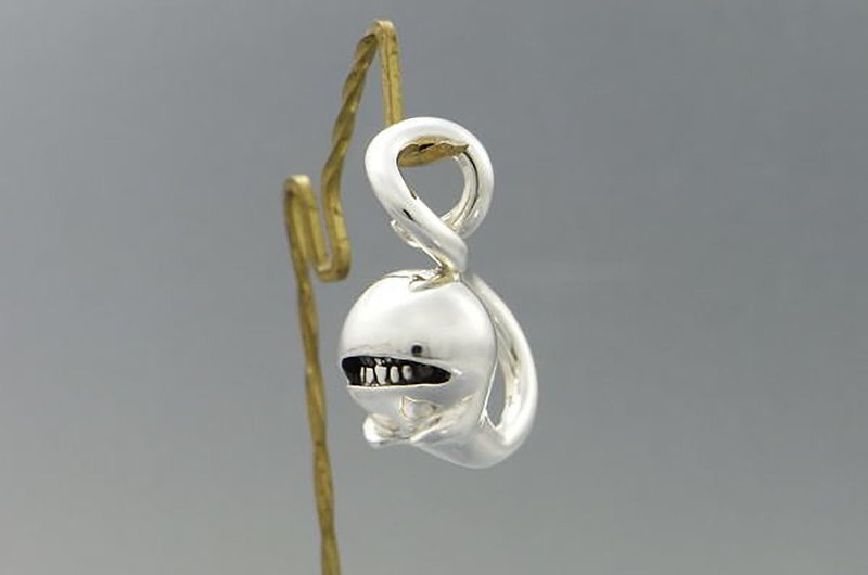 ghost anti smile_P(s_m-P.25) only pendant top without a chain 沒有銀鍊  吊墜上衣  萬聖節 幻象 - 项链 - 纯银 银色