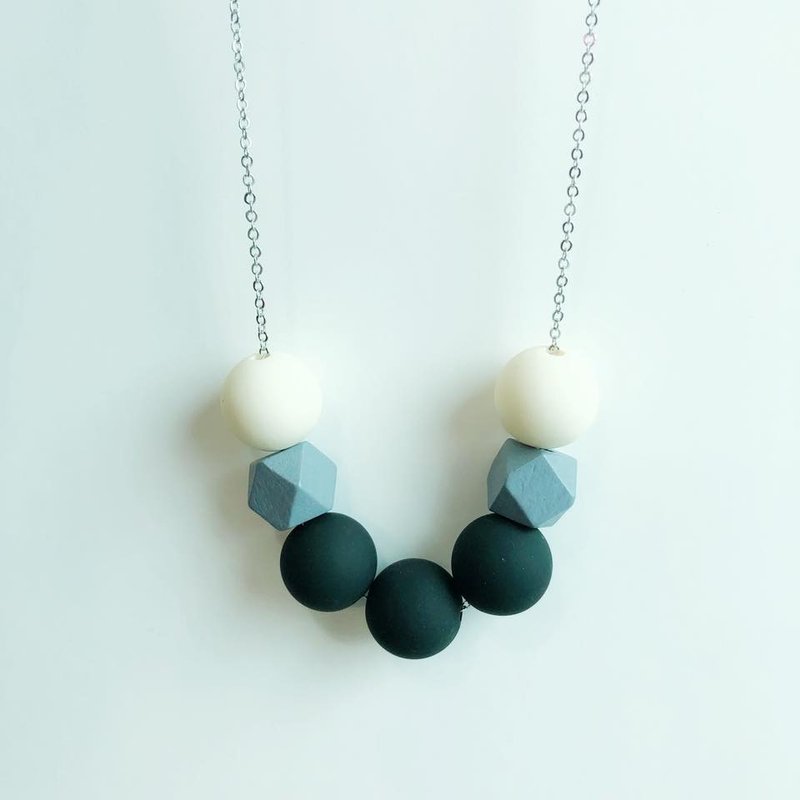 黑色  蓝色 白色 颈链 颈链 项链 项链 圣诞礼物　生日礼物 闺密礼物 毕业礼物 - 颈链 - 塑料 黑色