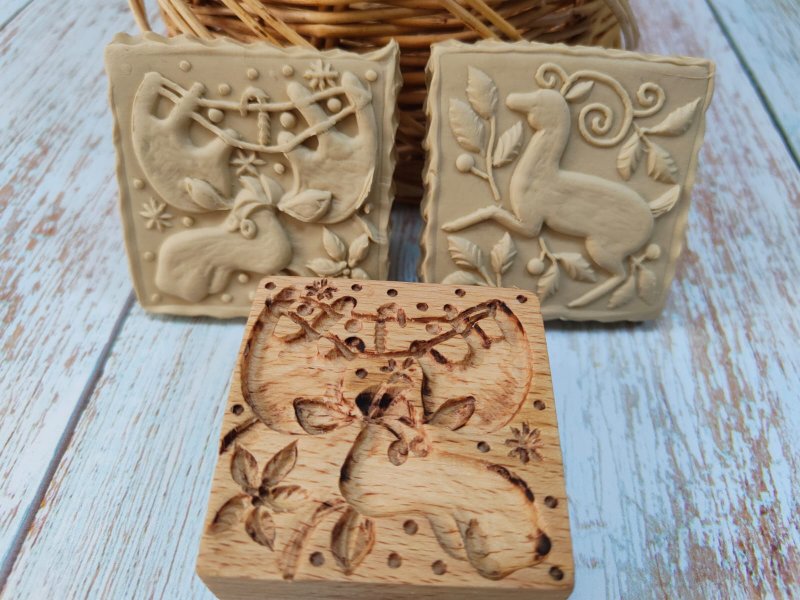 Double-sided cookie stamp with Christmas drawings - 餐刀/叉/匙组合 - 木头 咖啡色