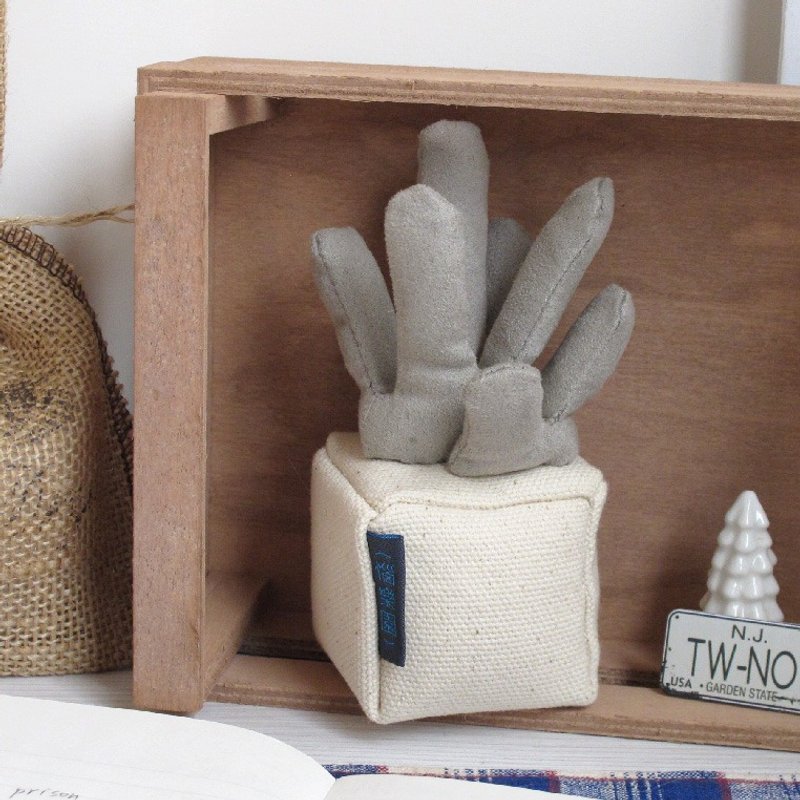 恼乐园 多肉布娃娃针包 - 乙女心・暖灰色麂皮绒・手工制作 - 摆饰 - 棉．麻 灰色