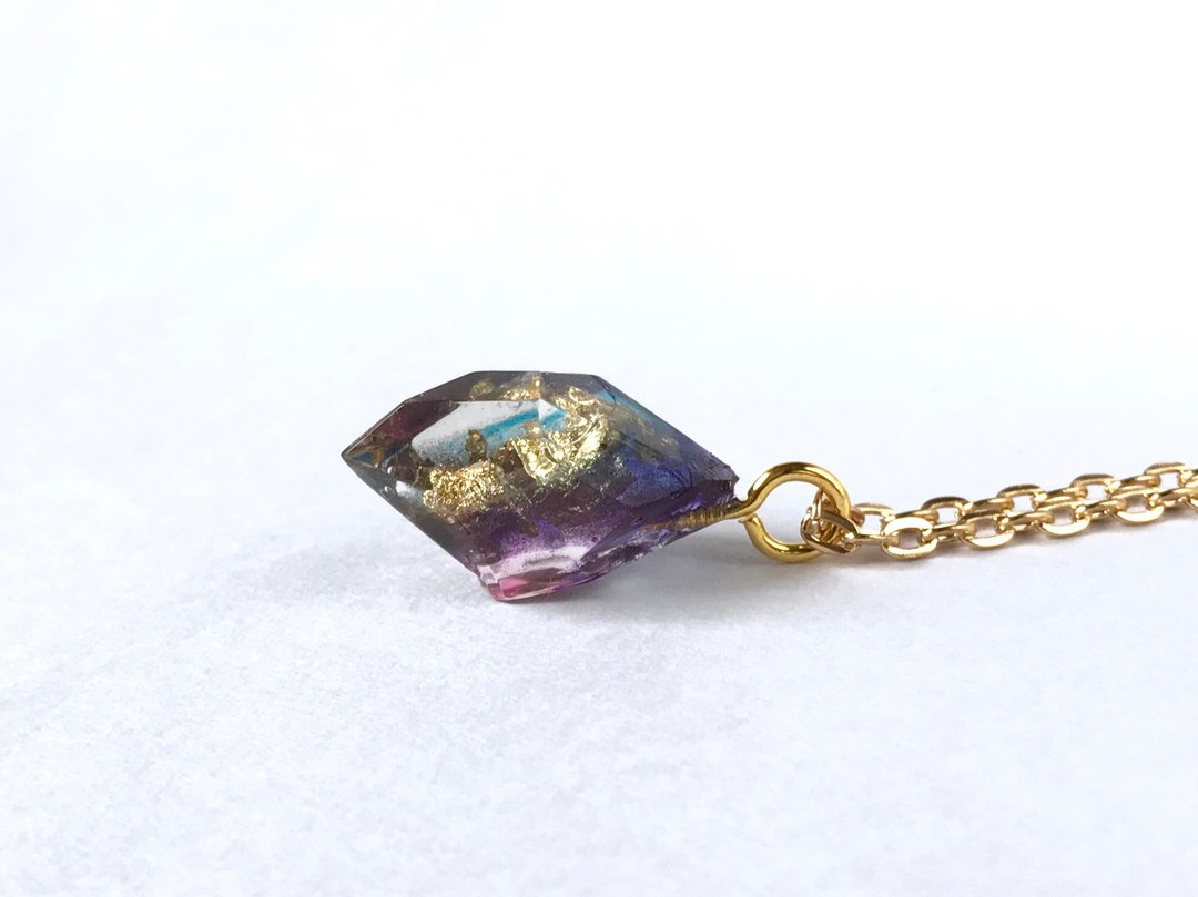 Deep sea mineral necklace - 项链 - 树脂 紫色