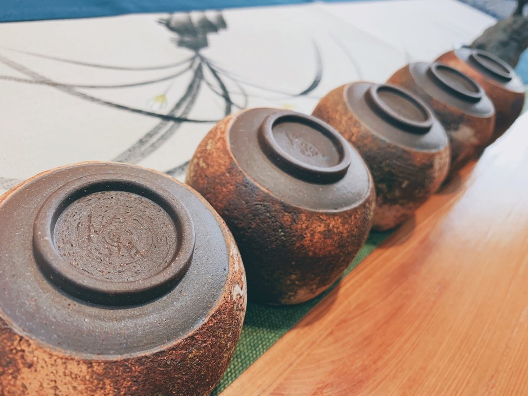 李仁嵋柴烧岩矿茶杯(大) - 茶具/茶杯 - 陶 咖啡色