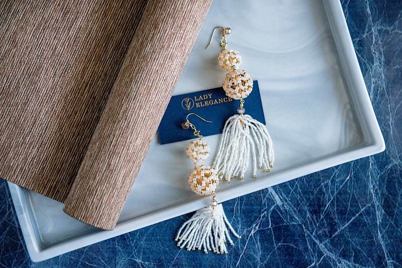 粉黛佳人 风情万种手工珠耳环 - 耳环/耳夹 - 玻璃 