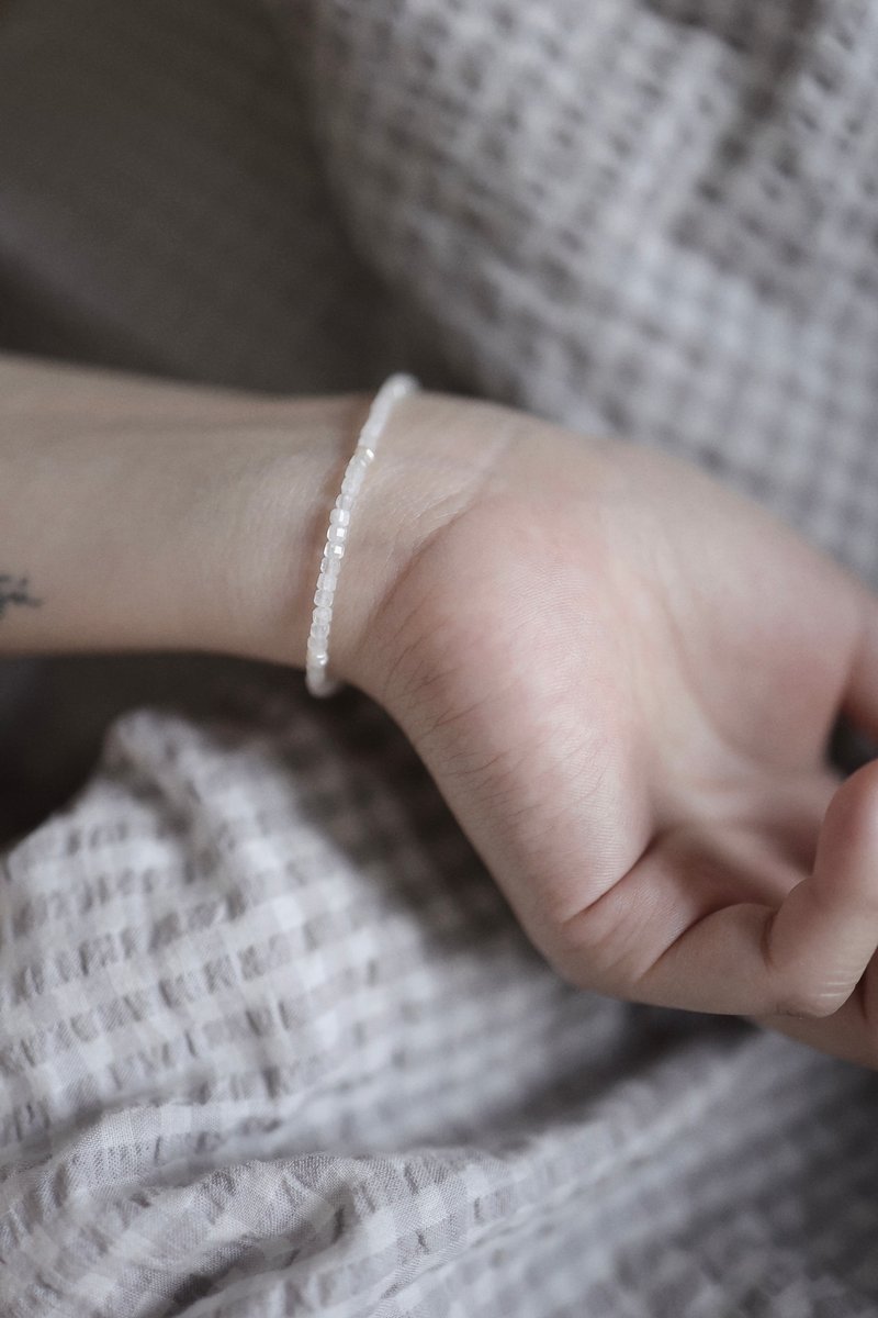 明悟月光石珍珠手链 - 手链/手环 - 半宝石 白色