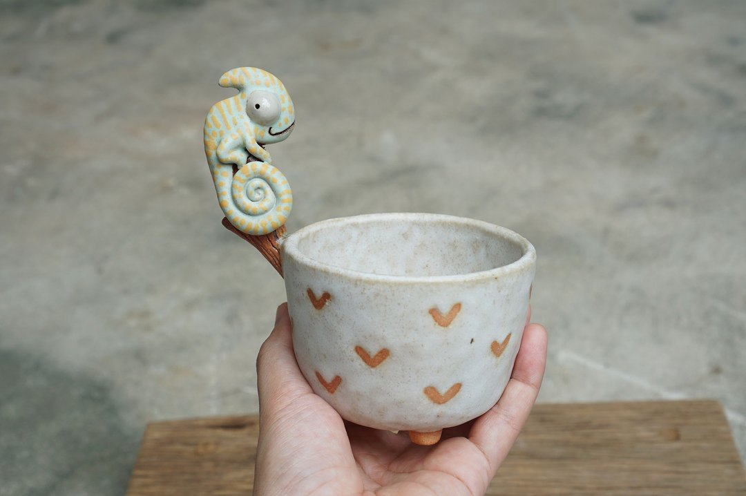 Branch plant pot for cactus , handmade ceramic , pottery - 花瓶/陶器 - 陶 白色