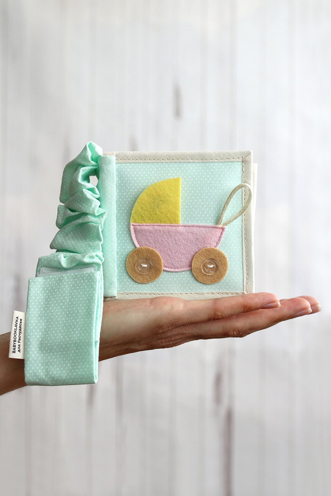 Mint baby girl felt activity book with stroller, Montessori quiet busy toy - 玩具/玩偶 - 环保材料 绿色