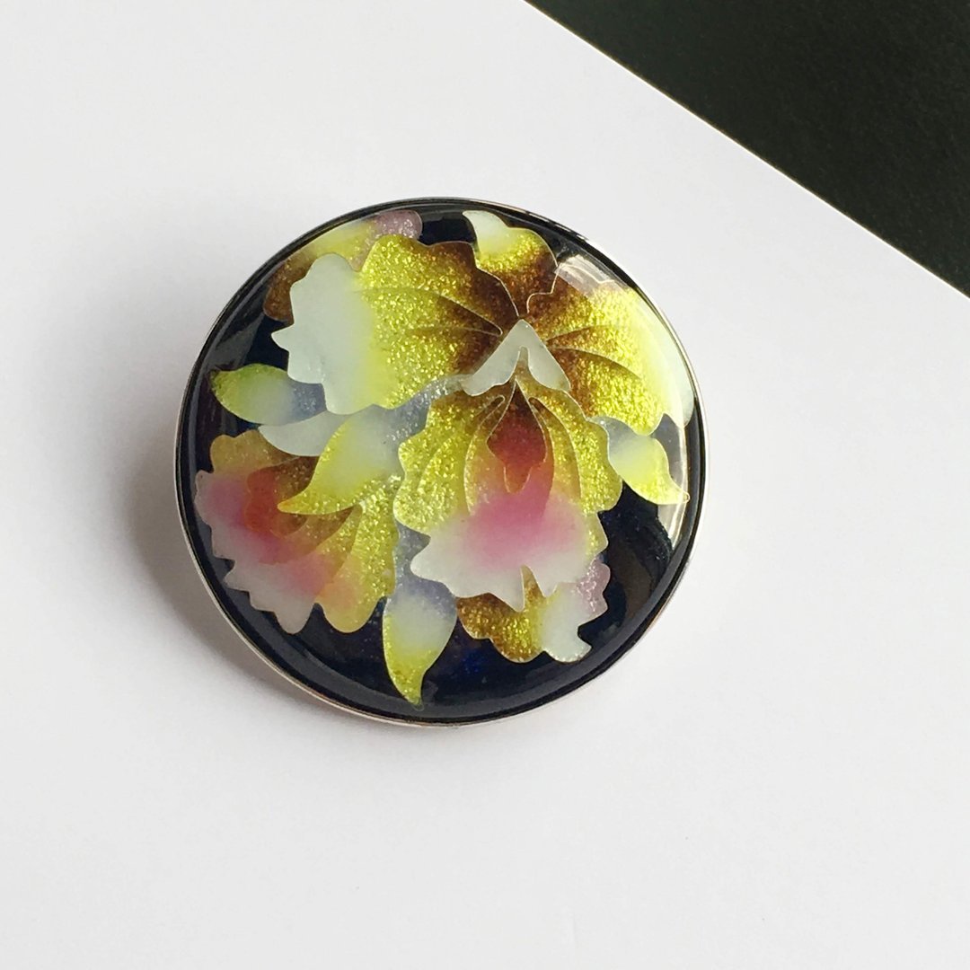Cattleya cloisonne brooch, pure silver-clad wired cloisonne - 胸针 - 其他材质 黑色