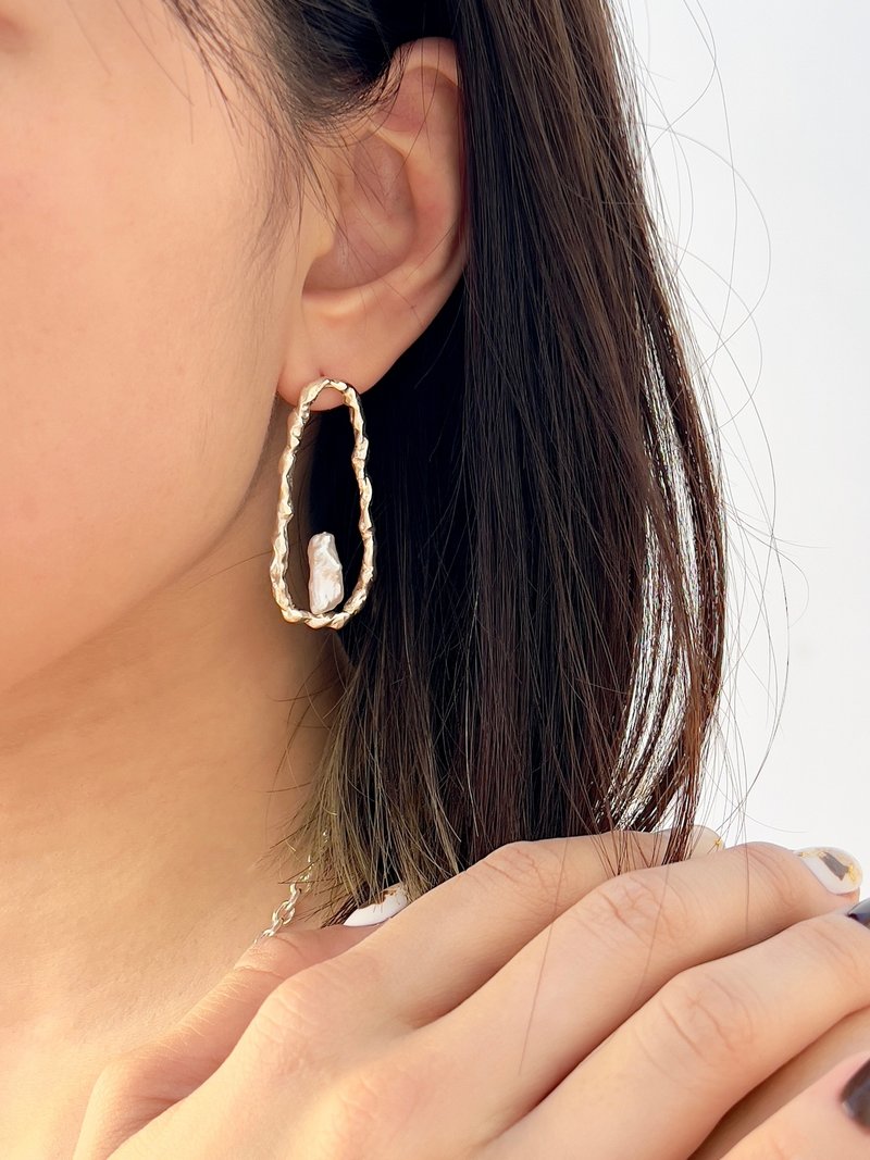 洸・流离不规则流体耳环　| 巴洛克珍珠 - 耳环/耳夹 - 纯银 银色