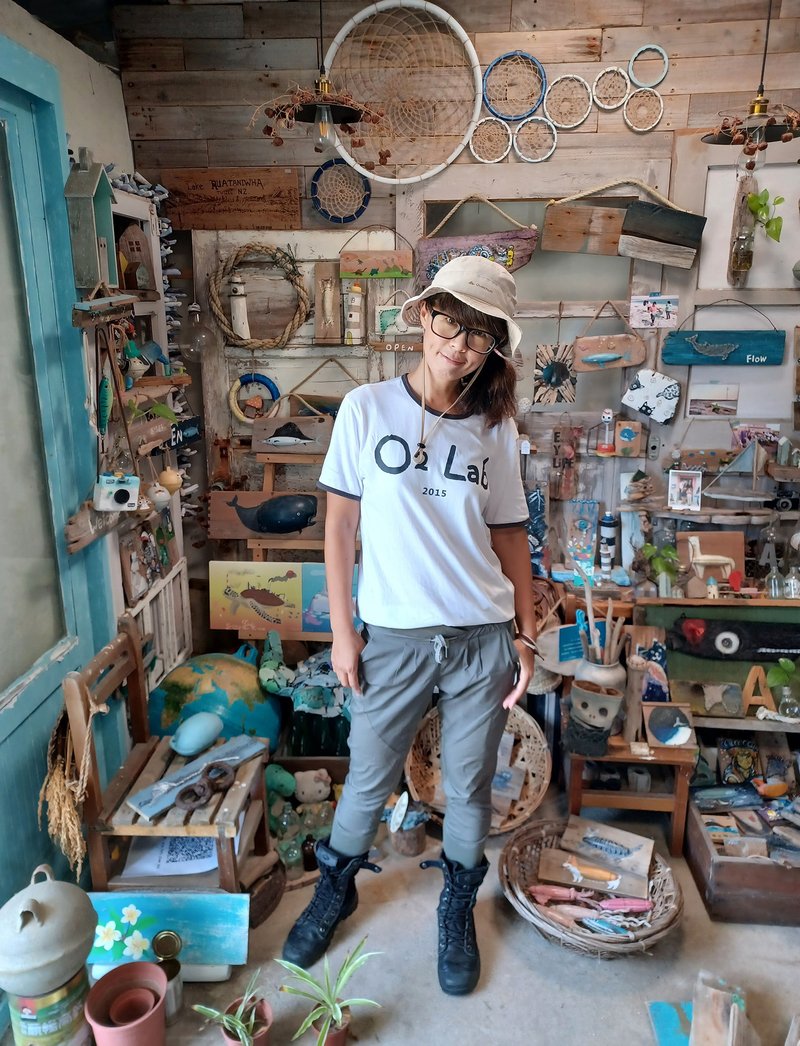 O2 Lab经典T-SHIRT - 中性连帽卫衣/T 恤 - 棉．麻 白色