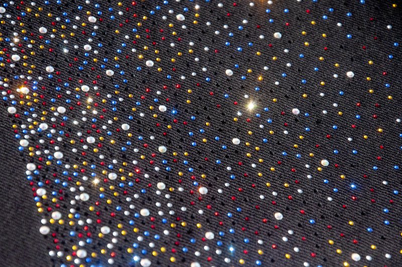 喀什米尔Cashmere 水钻羊绒围巾 纯羊毛围巾披巾 戒指绒披肩-星空 - 围巾/披肩 - 羊毛 黑色