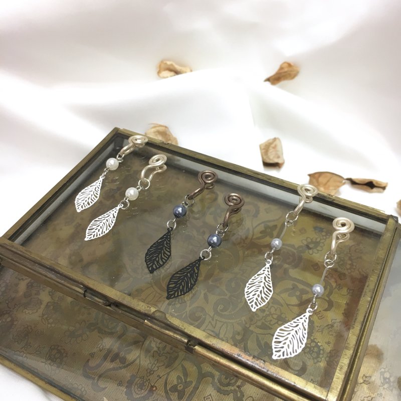 优雅小叶 无痛耳夹 (六色) - 耳环/耳夹 - 其他金属 银色