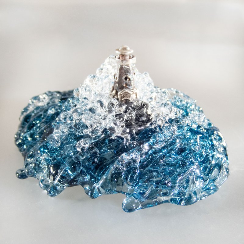 逼真的波浪吹制玻璃雕塑与银灯塔 - 摆饰 - 玻璃 