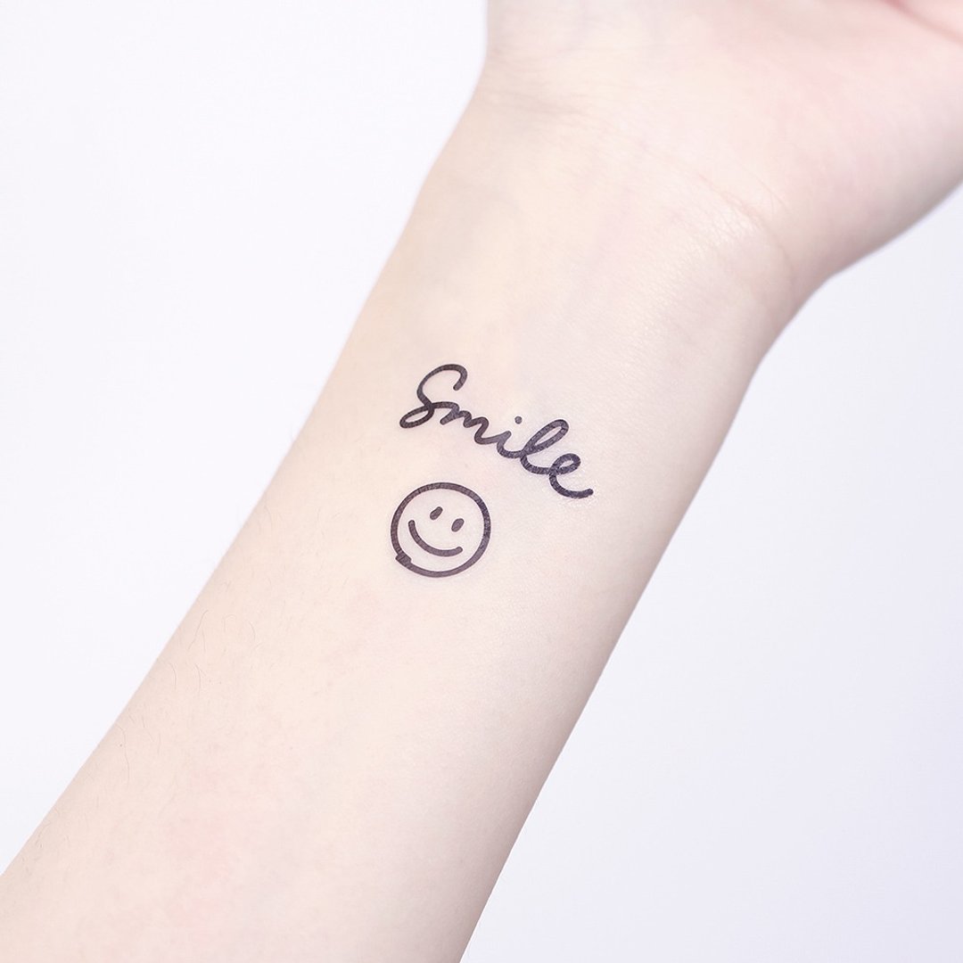 刺青纹身贴纸 - Smile 笑脸 Surprise Tattoos 2入 - 纹身贴 - 纸 黑色
