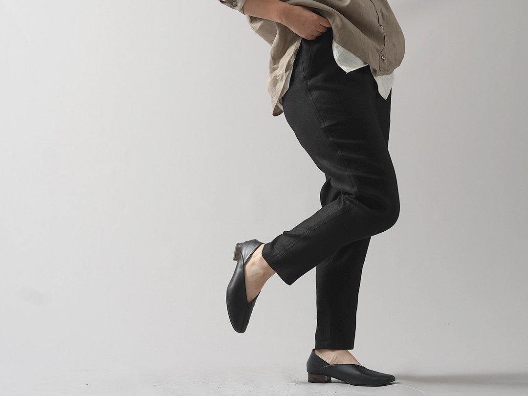 wafu Prime Linen - 純亞麻褲子 Tapered Pants / Black b010f-lbk3 - 女装长裤 - 亚麻 黑色