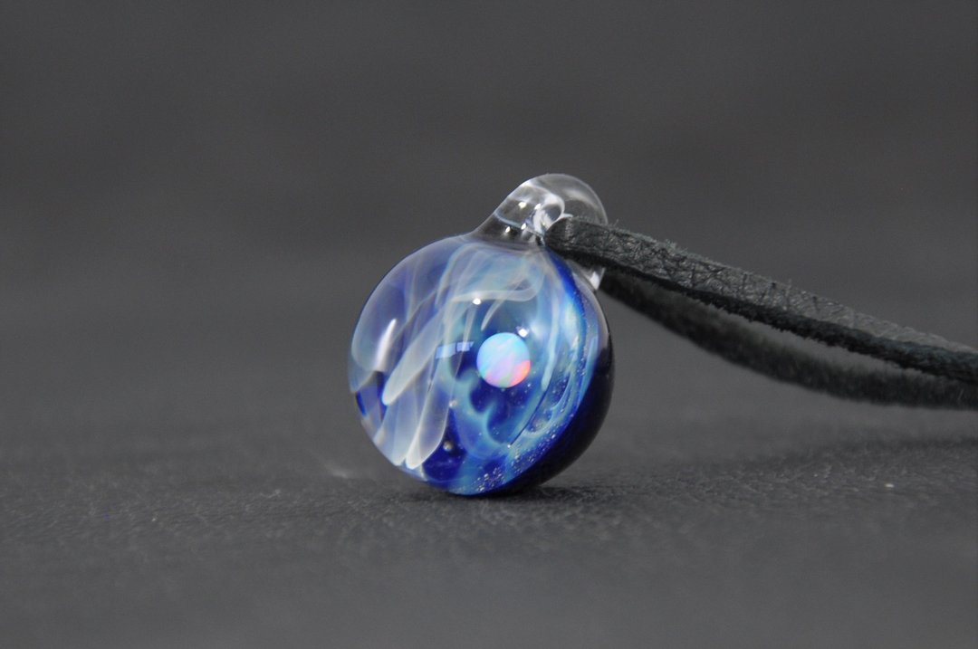 [Comet Tail] Glass Pendant Space Opal - 项链 - 玻璃 
