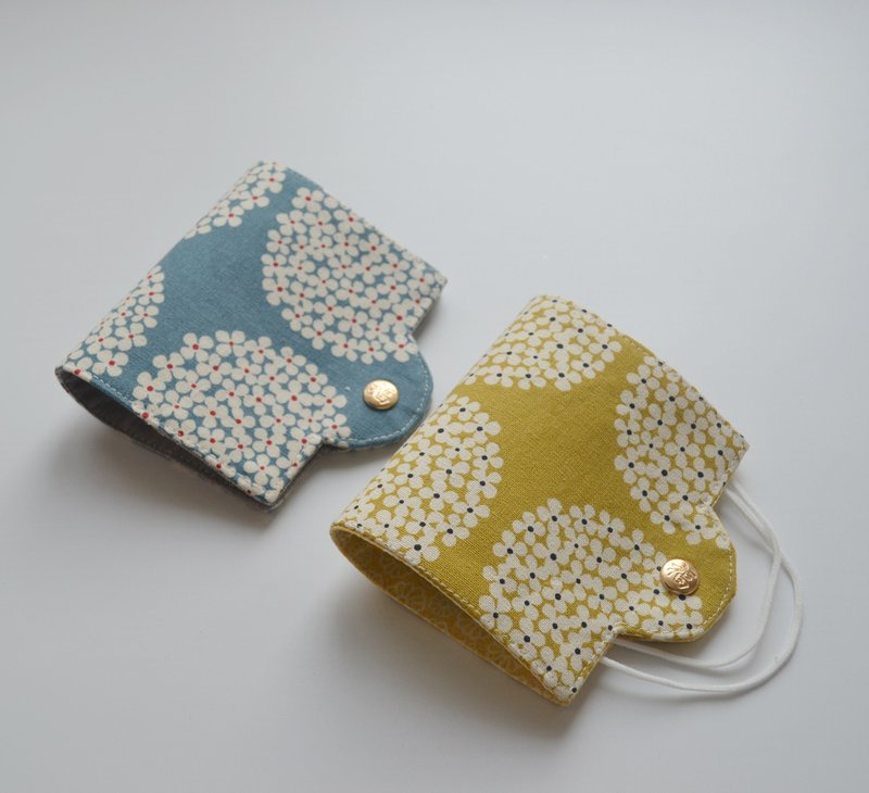 绣球花口罩收纳夹/口罩放置包 多种款式可选 - 口罩 - 棉．麻 