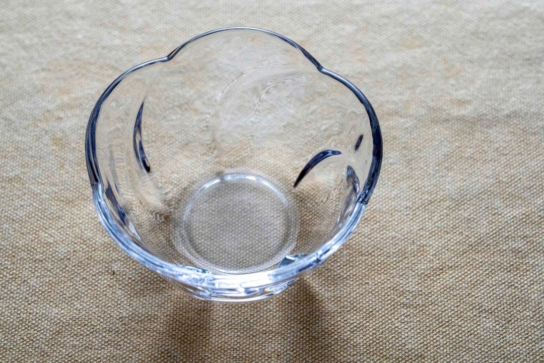 日本制 SOGA GLASS 9厘米樱花玻璃小皿 未使用 台湾包邮 - 盘子/餐盘/盘架 - 玻璃 透明